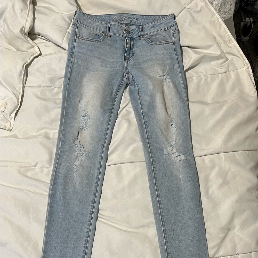 AMERICAN EAGLE DISTRESSED JEGGING